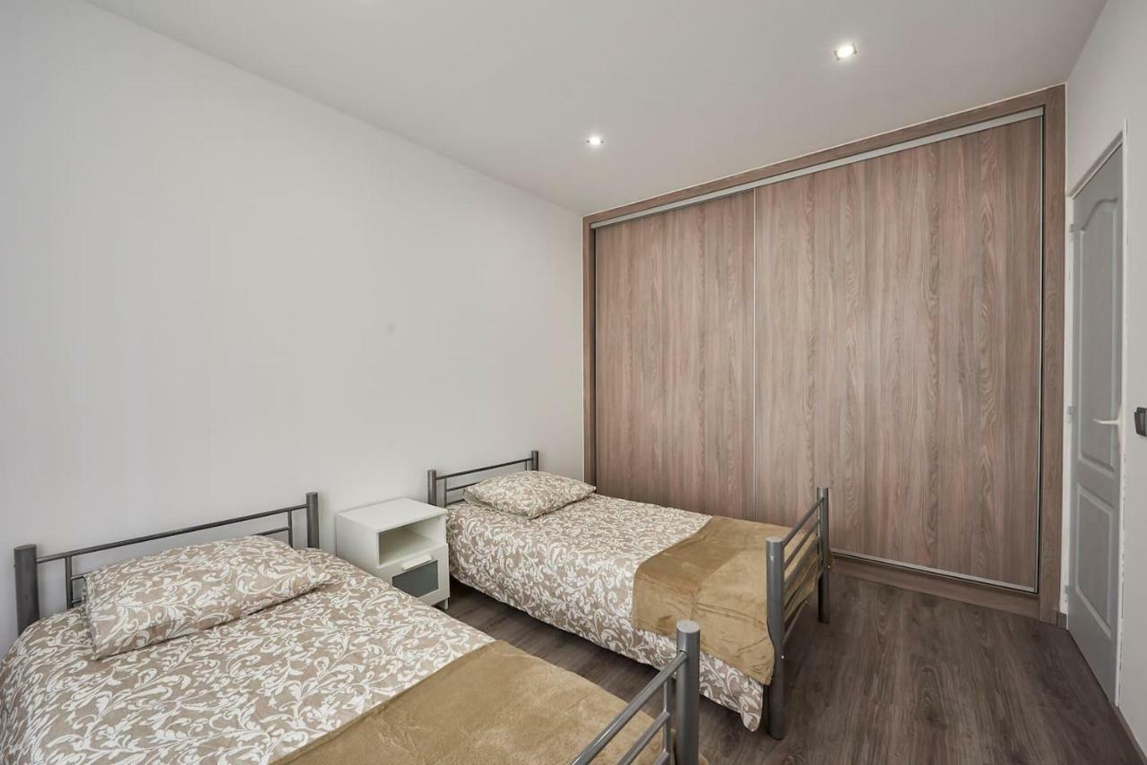 A L'Ombre Du Pin "1" - Ground-Floor T3 Near Disneyland And Paris, 1-6 Guests Le Pin  Экстерьер фото